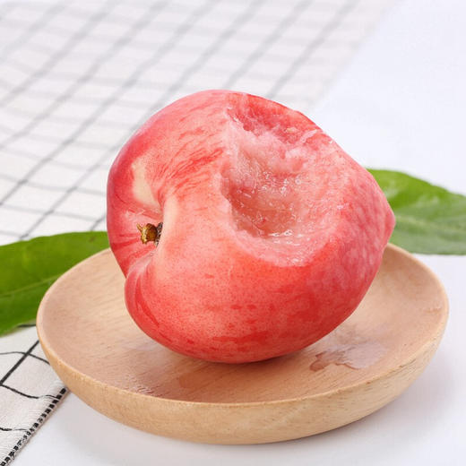 春雪水蜜桃春桃新鲜上市甜蜜多汁口感爽滑新鲜采摘桃子顺丰包邮