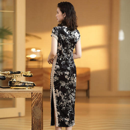 AYK-QF-1909047-7早春立领印花丝绒花边短袖修身国风时尚改良旗袍裙 商品图2