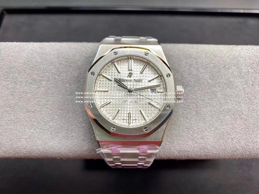 ZF新盘白面 重新定义皇家橡树15400系列！解决长久以来各大厂家都无法突破的难题【技术突破】1️⃣.解决厚度问题，采用9015机芯改爱彼CAL.3120一体机！实现厚度达到9.8mm与原装一样（ 商品图3