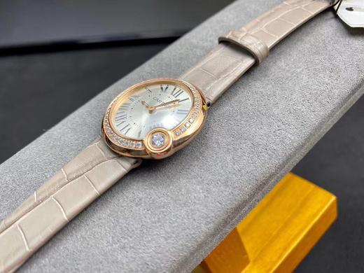 鳄鱼皮，美版白气球来啦！灰色表带与正品实物完全没有色差！赠送旅行礼品套装！卡地亚Ballon Blanc de Cartier系列！尺寸30mm！专柜正品同步版本！我家从专柜8w多真金白银买来的 商品图12