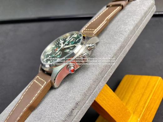 YL 经典臻品【驰骋高空 分秒必“真”】IWC3777飞行员计时系列，机芯同步原装，表针尾部微微弯曲，双面防眩晕蓝色镀膜。成就此非凡经典。【成熟做工】腕表尺寸43mmX15mm。表壳分为两件套，圈口和 商品图5