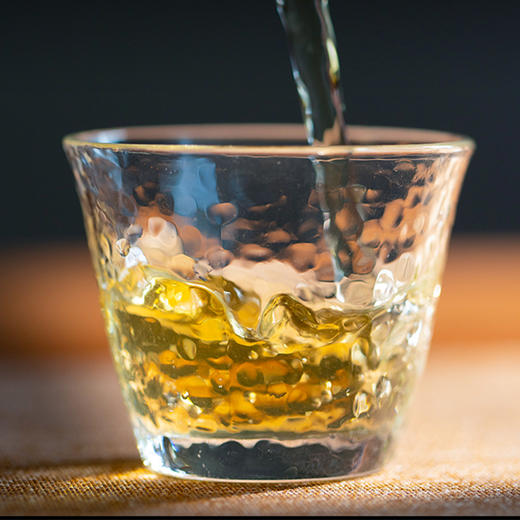 尚礼村2019 瑞弘昌【易武】生普洱茶 357g 商品图1