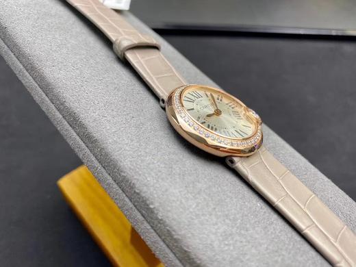 鳄鱼皮，美版白气球来啦！灰色表带与正品实物完全没有色差！赠送旅行礼品套装！卡地亚Ballon Blanc de Cartier系列！尺寸30mm！专柜正品同步版本！我家从专柜8w多真金白银买来的 商品图13