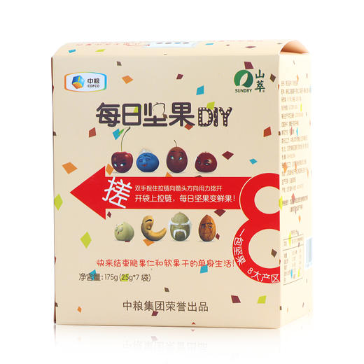 中粮山萃每日坚果DIY8种果仁果干混合25g*7袋 商品图1