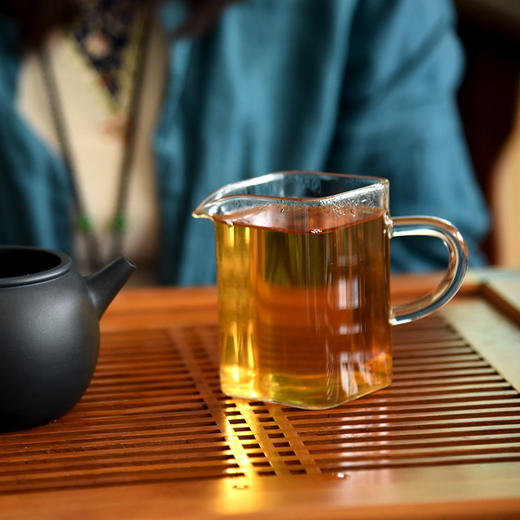 葳盛 2013年哈尼公主 生茶 400克 商品图1