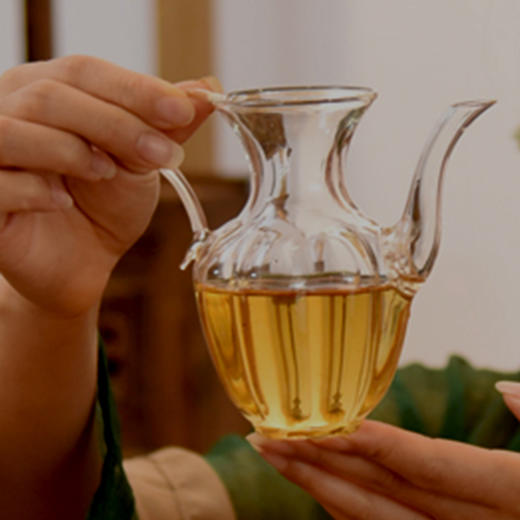 葳盛茶业 2014年哈尼公主茶 普洱生茶 400克 商品图3