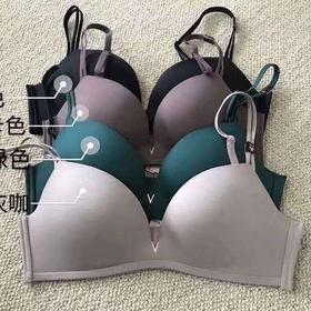 女VS无痕内衣