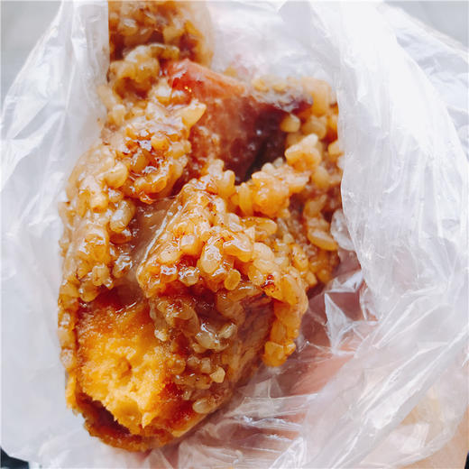 【本店热销】上海粽王鲜肉粽&蛋黄肉粽 240克左右/个， 弄堂里的美味粽子 正宗上海口味 商品图2