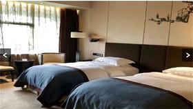 融汇丽笙高级双床房高级双床房+双人温泉+双早