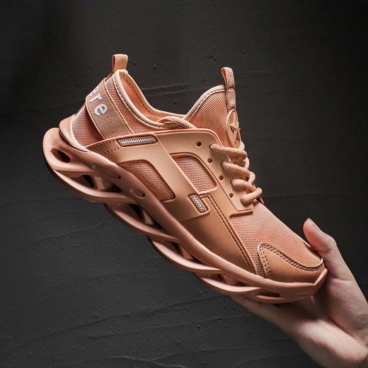 2020新款春夏季男士网面轻便减震透气休闲鞋男百搭潮鞋（非劳保鞋） 商品图1