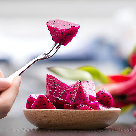 红心火龙果 味道清甜 口感嫩滑 越南新鲜水果 商品图2