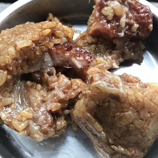 【本店热销】上海粽王鲜肉粽&蛋黄肉粽 240克左右/个， 弄堂里的美味粽子 正宗上海口味 商品图4