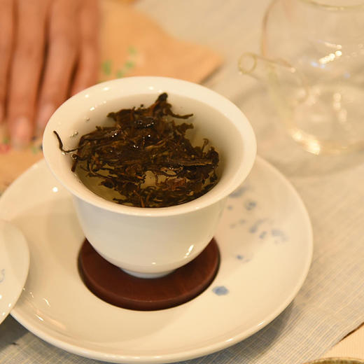 葳盛 2017年哈尼公主 生茶 400克 无量山古树茶 商品图3