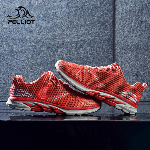 PELLIOT伯希和 女士运动舒适登山鞋 缓震越野跑鞋轻便跑步鞋户外徒步鞋 12811904 商品图0