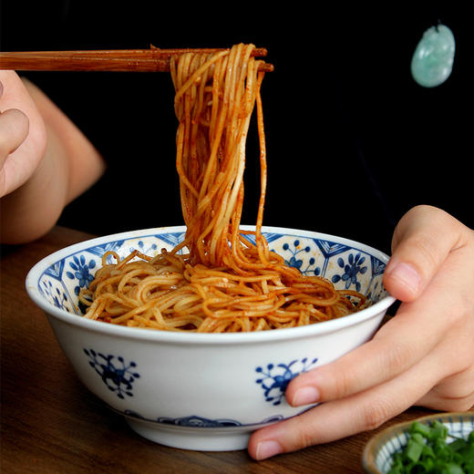 熊爸森林葱油椒麻风味拌面410克盒