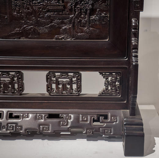 紫檀高浮雕山水人物故事座屏 商品图11