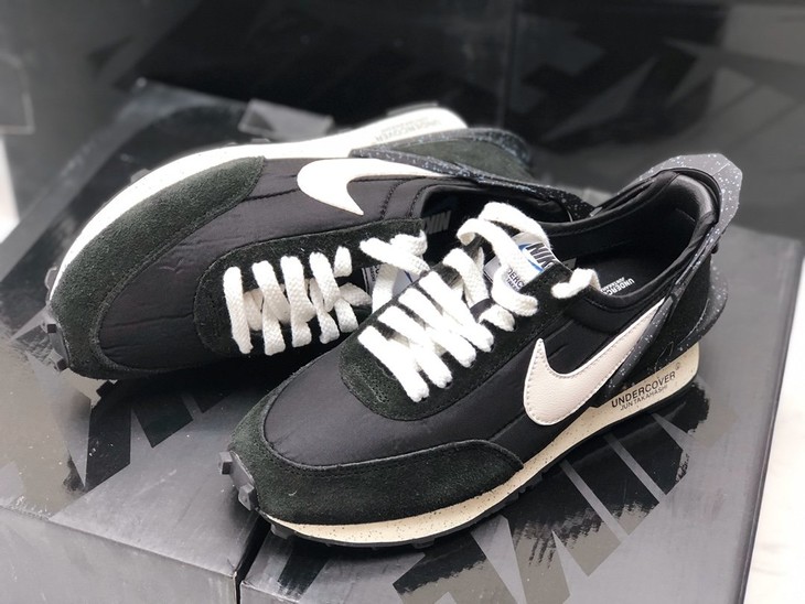 高桥盾联名款新华夫赛车前卫慢跑鞋