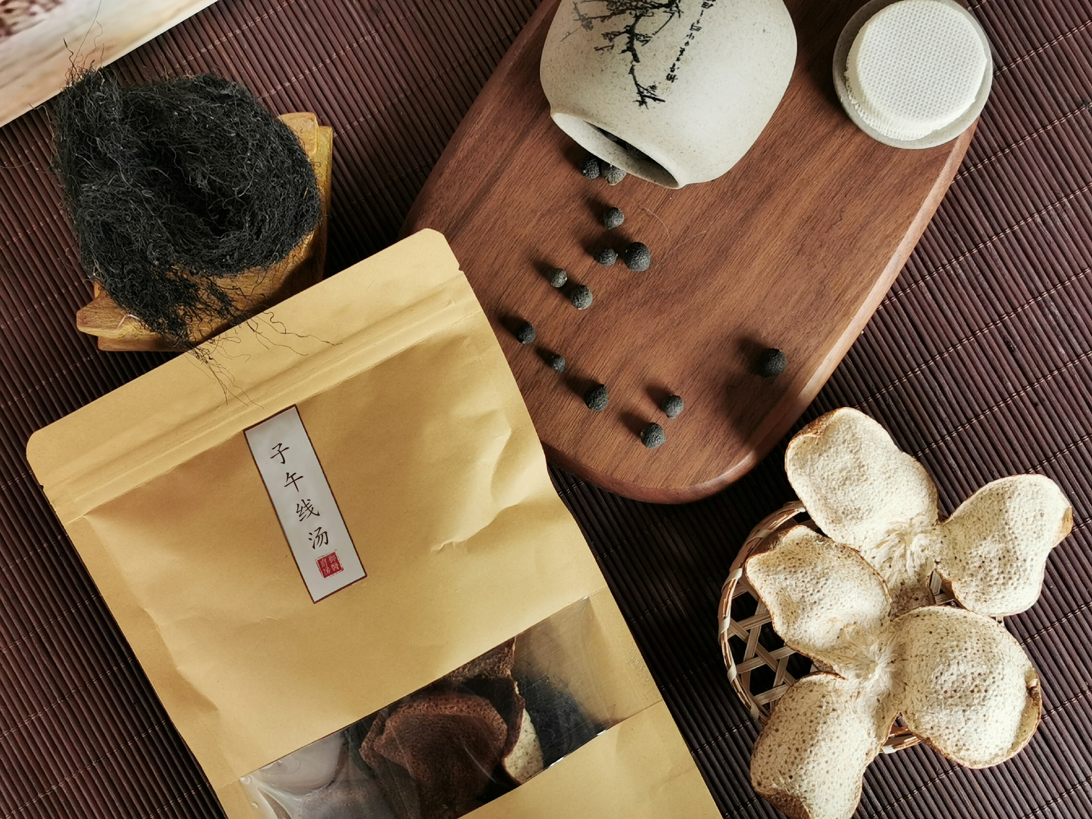 子午线汤︱海发菜陈皮汤