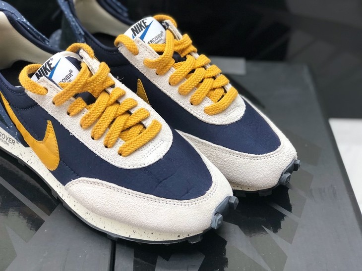 高桥盾联名款新华夫赛车前卫慢跑鞋