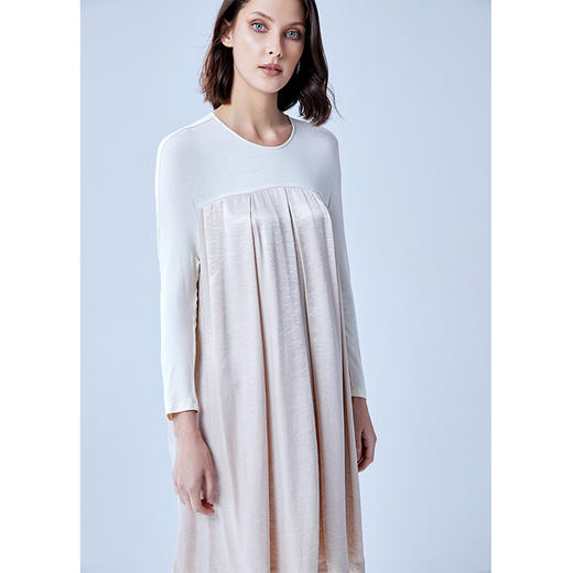 VIMAGE纬漫纪夏季女装宽松高腰A字褶皱连衣裙中长裙女裙V907579 商品图2