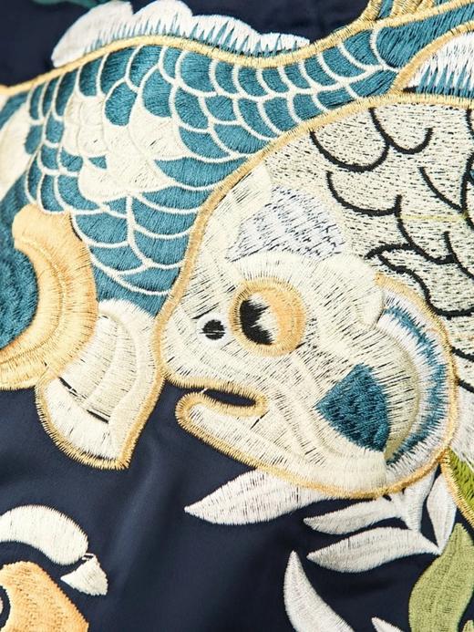 d040155情侣款男女气质百搭舒适锦鲤鱼刺绣拼色夹克棒球服