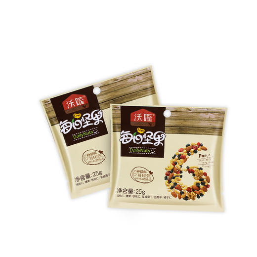 沃隆 每日坚果 休闲零食 坚果炒货 扁桃仁腰果榛子核桃 京东定制（25g*21）525g 送礼零食大礼包礼盒 商品图2