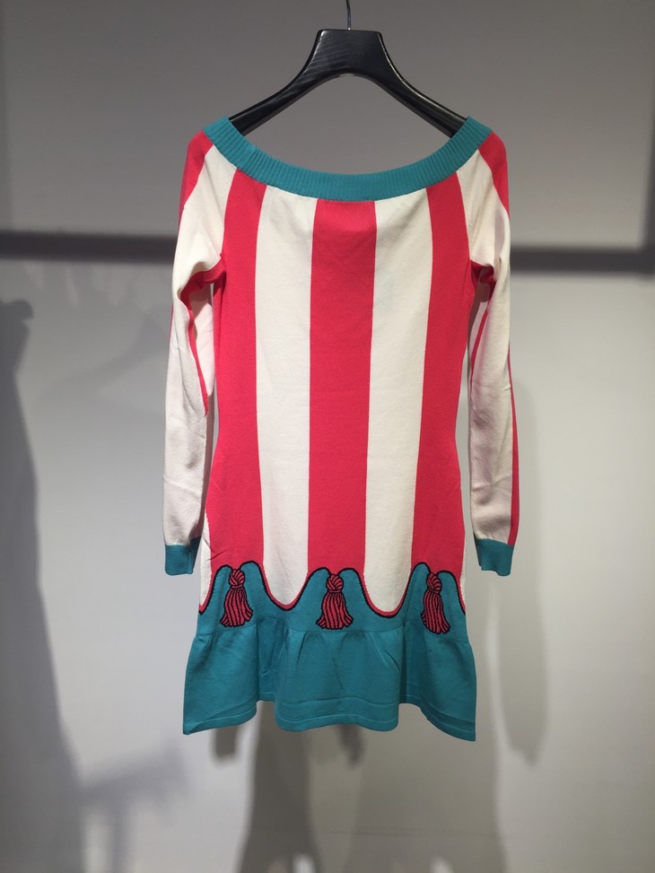 moschino/莫斯奇诺 女士秋装粉白条纹/黑白条纹连衣裙 a0484 61022202