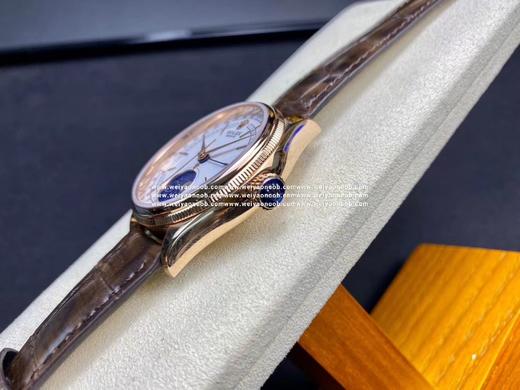 ZZ 劳力士 切利尼系列50535 月相腕表全玫瑰金，红金技术。厚度达到包金一般的标准。独家定制机芯，功能做到和原装一致。可以单独调节时针，来调节日历。8点位有一个按钮，来调节月相。同样，月相上的陨石 商品图6