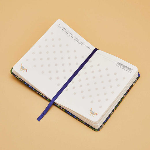 V&A博物馆草莓小偷系列硬壳笔记本小号便携记事本复古文艺日记本 商品图2