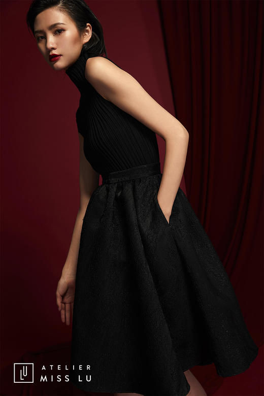 AtelierMissLu /Paz-黑色肌理褶皱半裙 商品图1