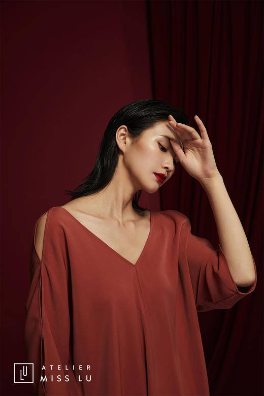 AtelierMissLu /Munoz-肉桂橘V领露背连身裙 商品图5