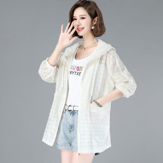 XP  LYSX2065新款时尚连帽宽松格子防晒衣 商品图0