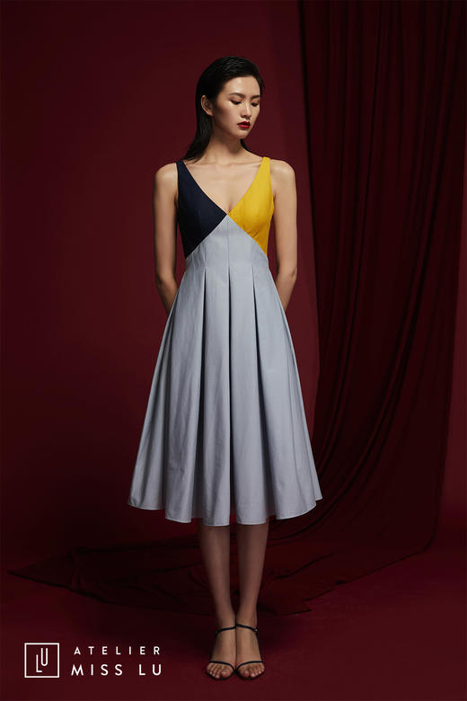 AtelierMissLu /Villa-拼色褶皱无袖连身裙 商品图2