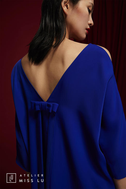 AtelierMissLu /Diaz-电光蓝V领露背连身裙 商品图5
