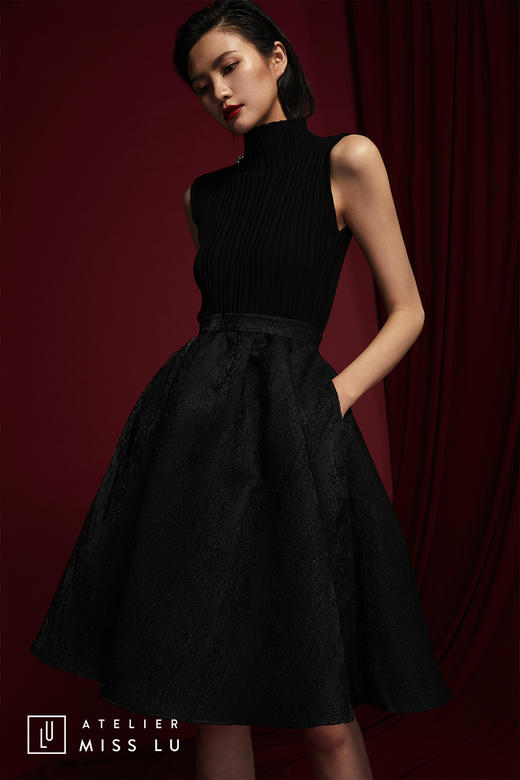AtelierMissLu /Paz-黑色肌理褶皱半裙 商品图0