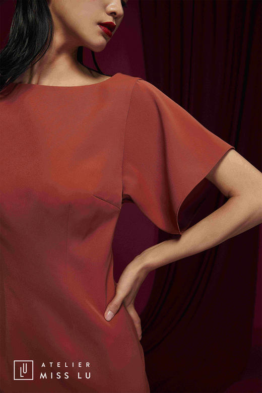 AtelierMissLu /Gonzales-肉桂橘露背斜扣方袖连身裙 商品图1