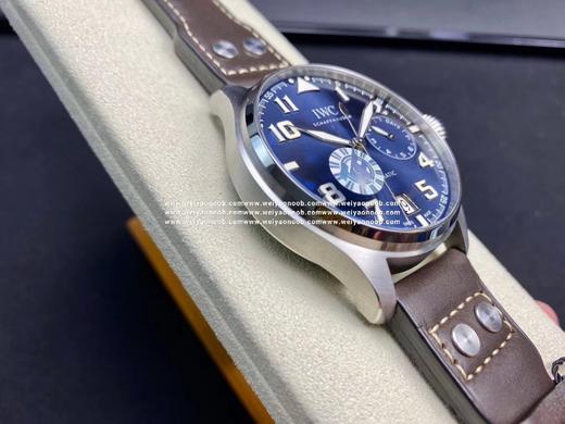 ZF万国大型飞行员大飞IW500908，3点钟位置真动能显示器，冰蓝夜光！一比一原装51111自动机械机芯。男士，不透底， 47毫米，精钢表 商品图13