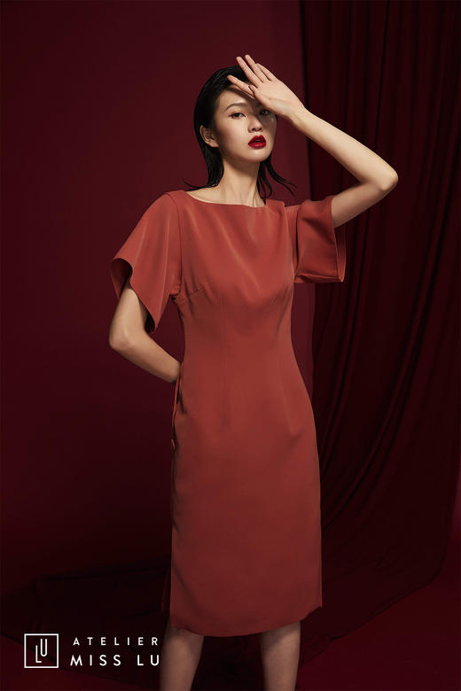 AtelierMissLu /Gonzales-肉桂橘露背斜扣方袖连身裙 商品图3