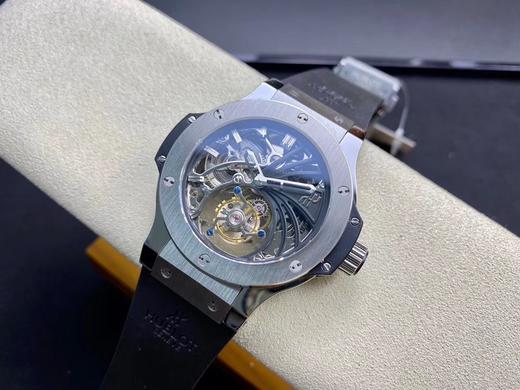 恒宝Hublot.V3升级版 大爆炸系列 真陀飞轮（升级如下：升级使用原装壳套起模壳身，侧耳不再使用塑料，搭配升级版真陀飞轮心脏，加强防震，解决了市场普通版本“缝合度不高有缝隙、机芯返修率高”的问题， 商品图13