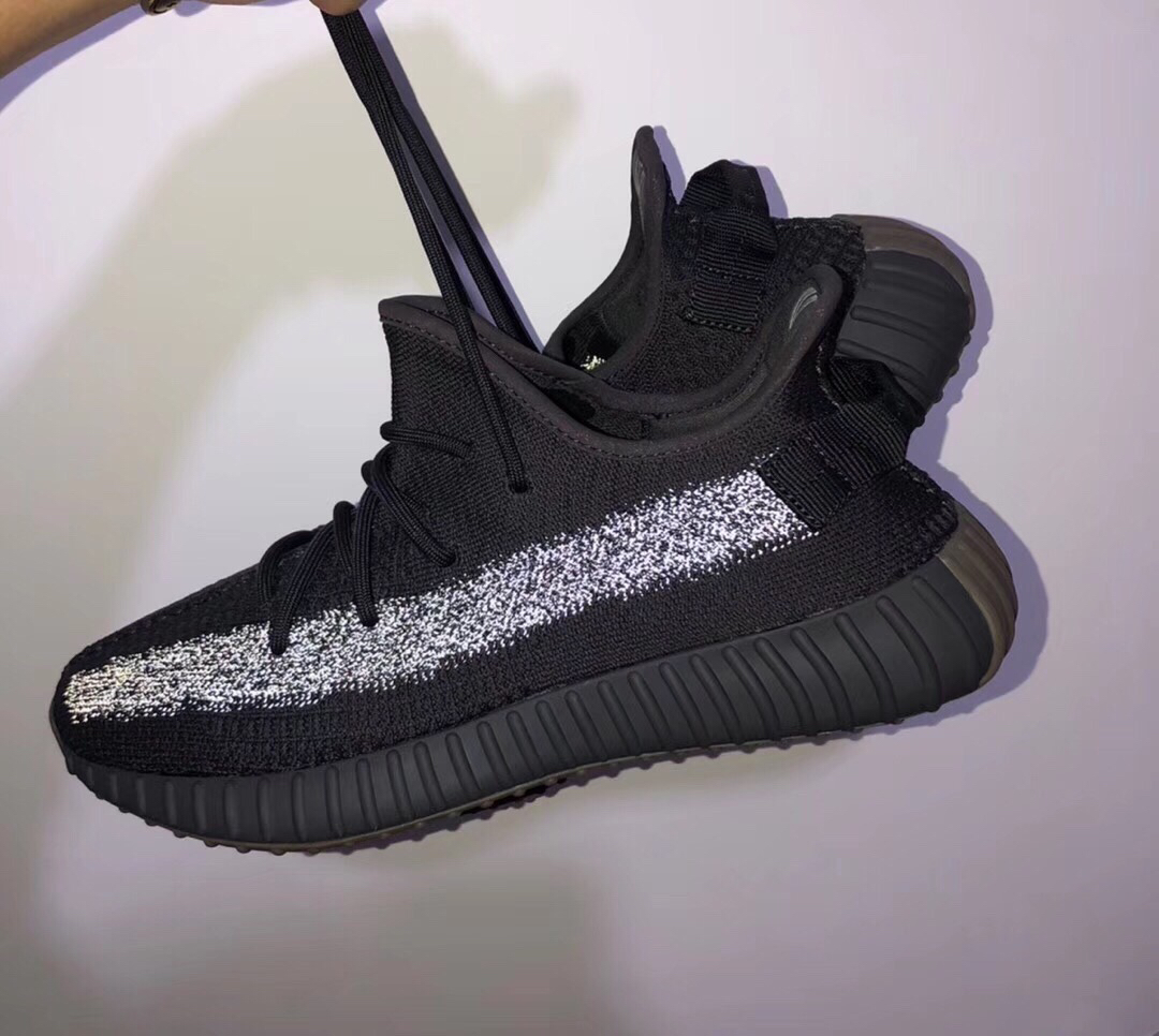三个新色yeezy350v2taillight尾灯黑生胶大几率过验脚感无敌男女款