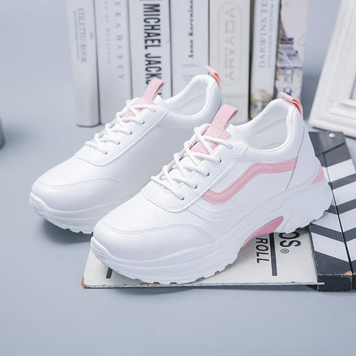 2020春夏新款ins超火小白鞋潮流百搭时尚运动鞋厚底学生低帮板鞋 商品图1