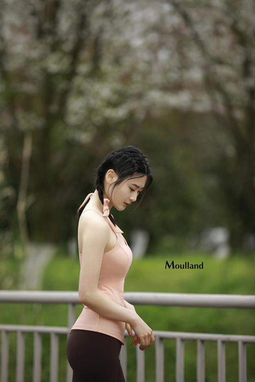 爆款好货 后镂空细带上衣-白色小波点 商品图2