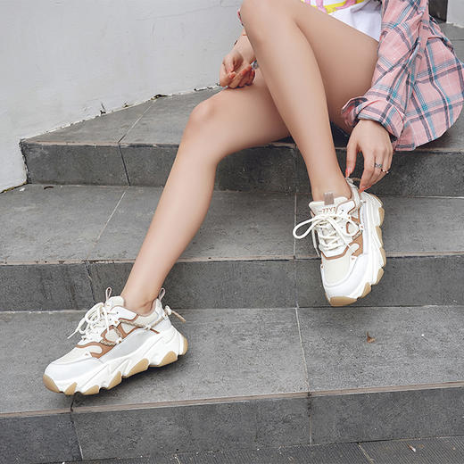 safiya索菲娅 新款小虎牙X几何风潮运动鞋老爹鞋SF01112436 商品图0