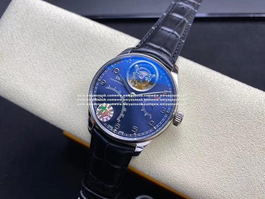 ZF 【优雅精湛 工艺之巅】——IWC万 国表葡萄牙系列逆跳陀飞轮腕表，优雅的贵族气息结合无与伦比的视觉享受，神秘雅致，精湛非凡。【表壳】腕表尺寸44mmX15.5mm。精致工艺打磨的表壳尊贵大方，Z 商品图2