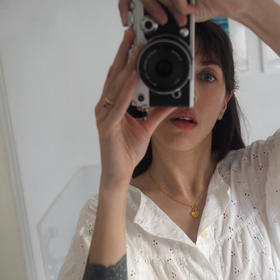 北京仓｜Mikaela Lyons-Petite Flower-心形 花朵 项链（小号）［英国设计师］