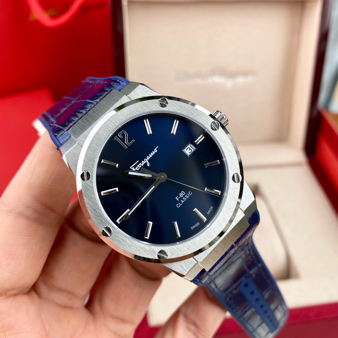 蓝色新款首发原单渠道货菲拉格慕ferragmof80slim系列简约优雅时尚