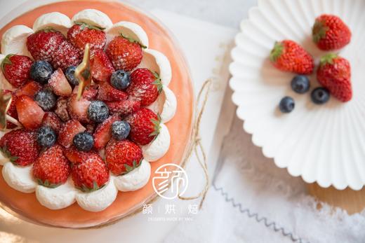 草莓奶油千层蛋糕 商品图1