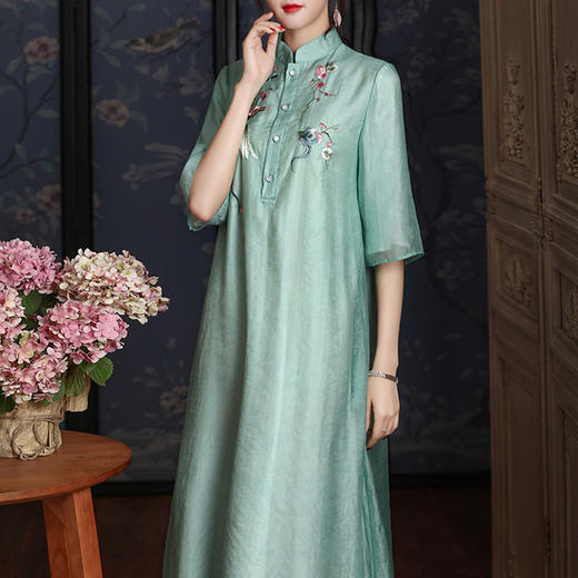 KDS-1136春季新款民族风天丝棉刺绣宽松禅意中长款连衣裙 商品图3