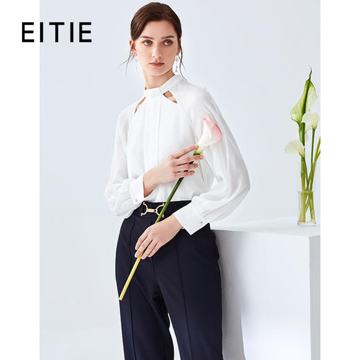 EITIE爱特爱女装夏季新款通勤百搭纯色立领镂空长袖衬衫上衣6109808 商品图0