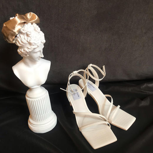 脚环细带方头凉鞋白色 商品图6